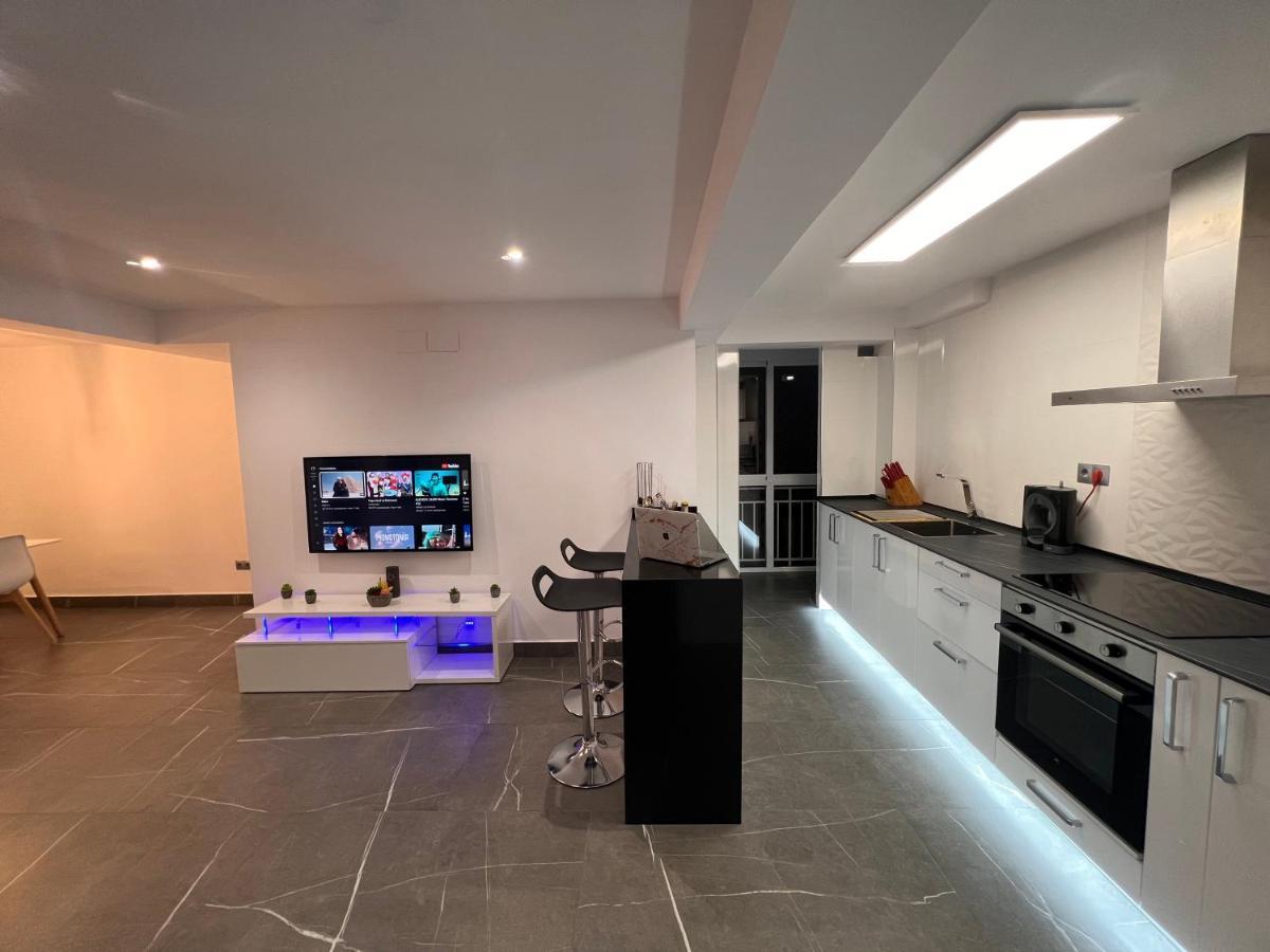 Apartamento Espacioso De Diseno A 3 Min Renfe. Kordoba Bagian luar foto